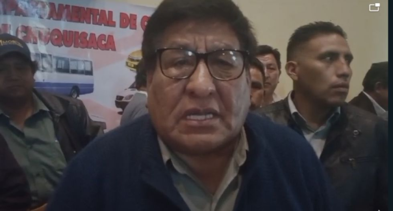 Transportistas dan ultimátum al Gobierno: 72 horas para resolver crisis de combustibles o paro indefinido