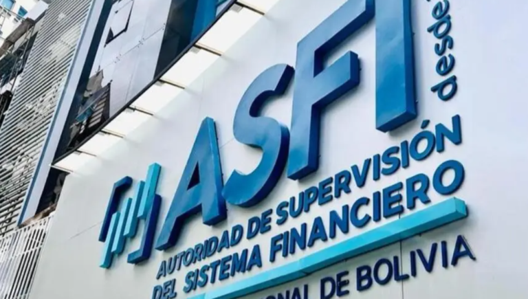 Transacciones internacionales de hasta $us 100 no tendrán comisión, según resolución de la ASFI