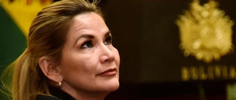 Tribunal dicta que Jeanine Áñez debe ser juzgada mediante juicio de responsabilidades en el caso Senkata