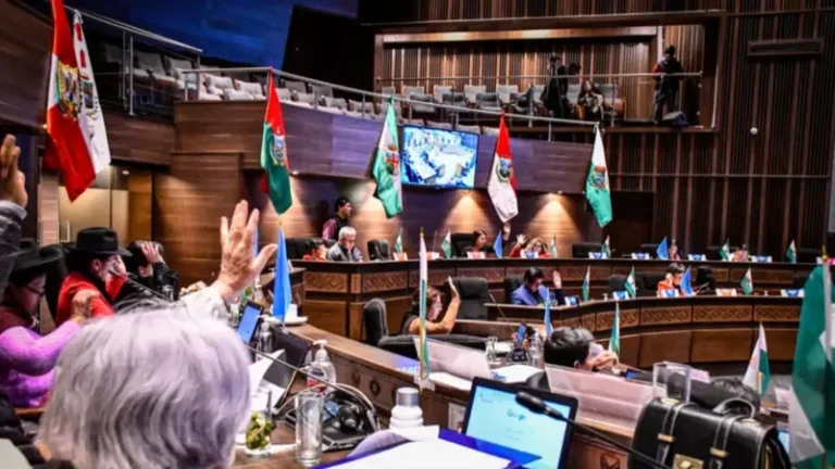 El Senado postergó el tratamiento del crédito de $us 150 millones destinado para riego