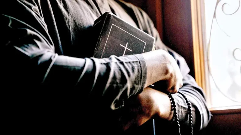 Bolivia, a la espera de la extradición de excura pederasta uruguayo