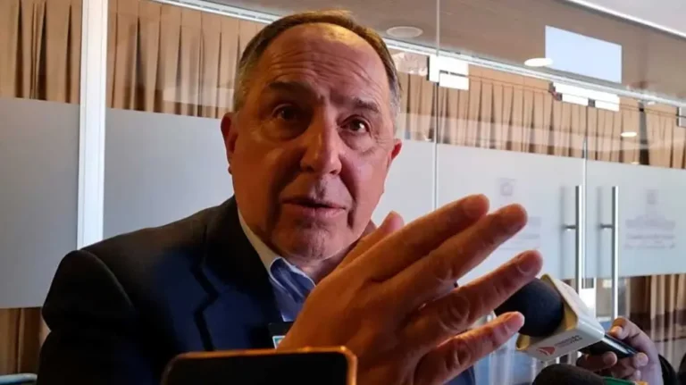 Fallece el diplomático y diputado de CC Gustavo Aliaga
