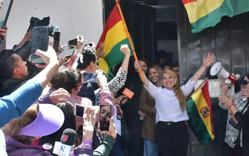 567db21f-6712-4a10-9de1-55e7c4e04e7e_101-13586006_20251107015917