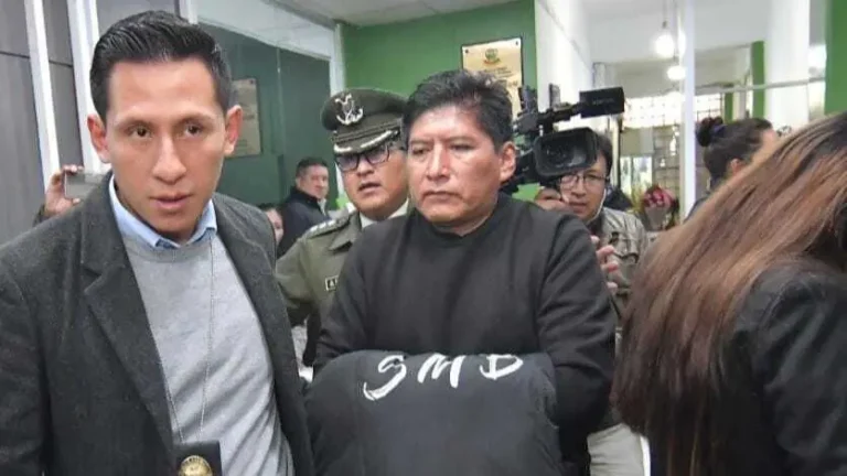 Por caso harina subvencionada, aprehenden al dirigente panificador Rubén Ríos