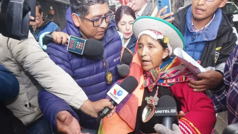 Trasladan a Lidia Patty a dependencias de la FELCC