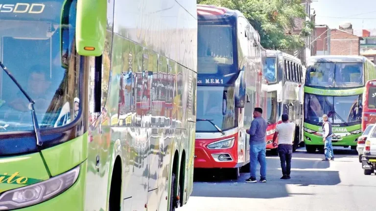 Nuevas tarifas en el transporte interdepartamental rigen desde el 2 de enero