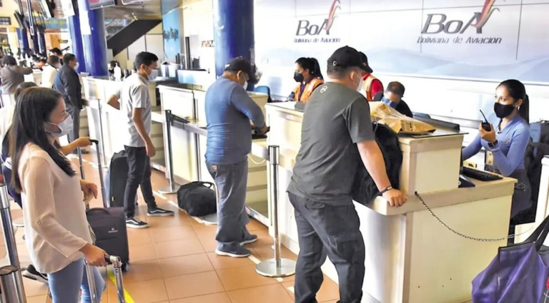 Tarifas aéreas: ATT atribuye incremento de pasajes a quita de la subvención del Jet Fuel nacional