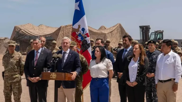 ¿Zanjas y muros en frontera con Bolivia?: Kast inicia el plan ‘Escudo Fronterizo’