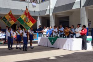 Alcalde Brú inicia la construcción del coliseo en la U.E. Juana Azurduy de Padilla