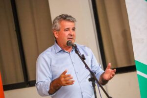 Inician programa de alimentación nutricional para adultos mayores en Yacuiba